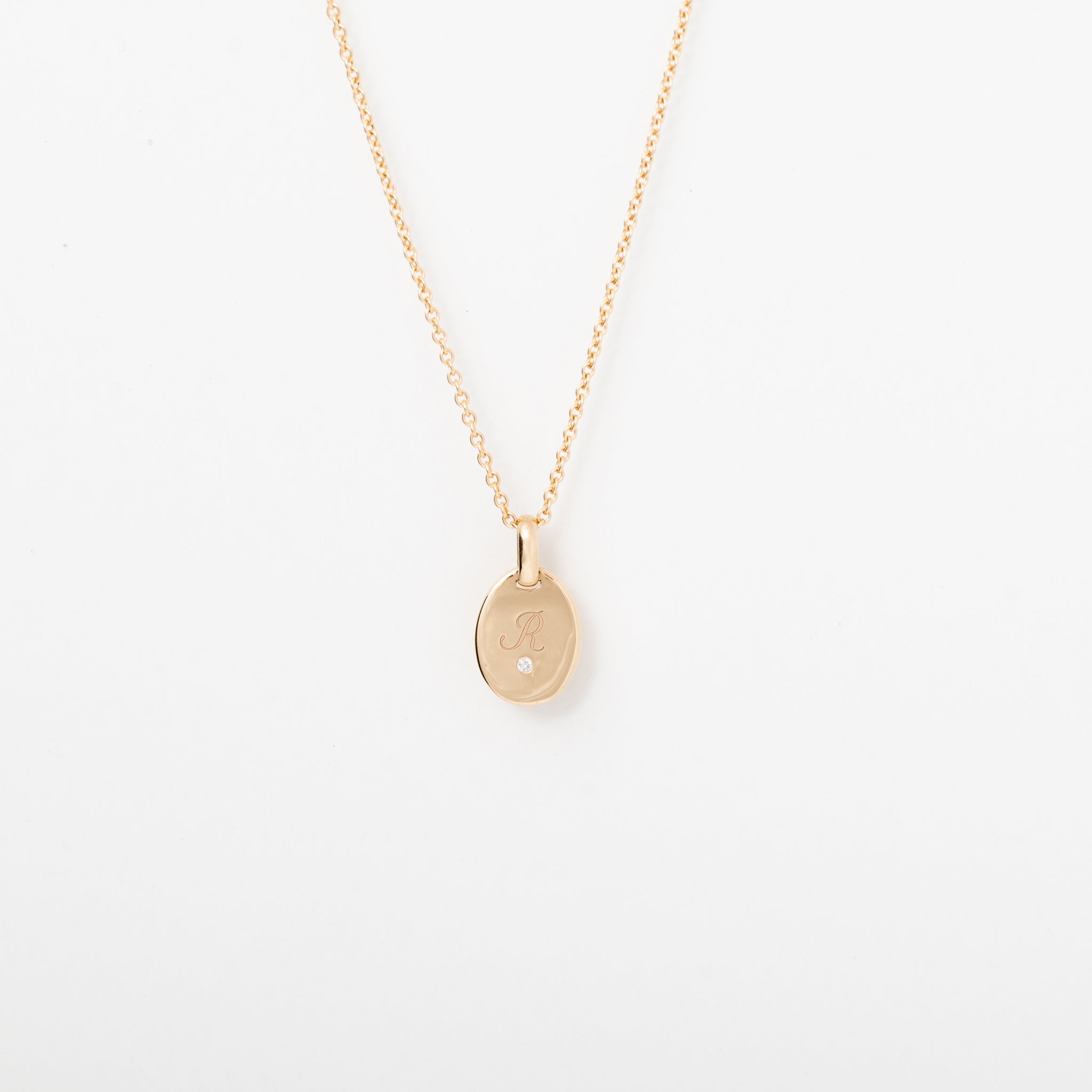 9ct Gold Engravable Round Pendant On 16 Inches Chain