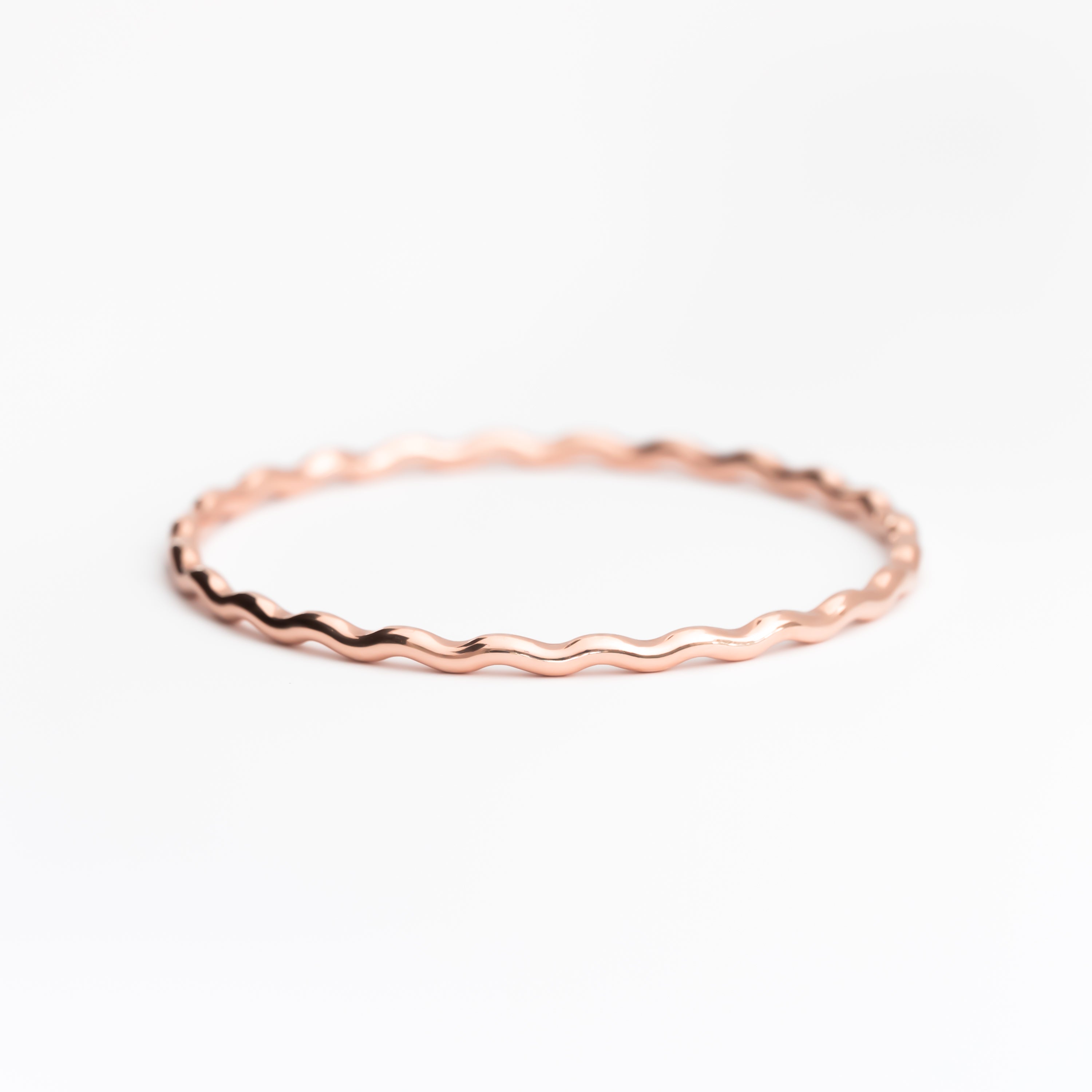 The Thick Wavy Bangle