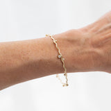 The Scattered Diamond Wavy Bangle