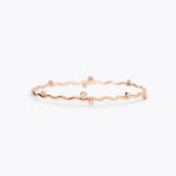 The Scattered Diamond Wavy Bangle