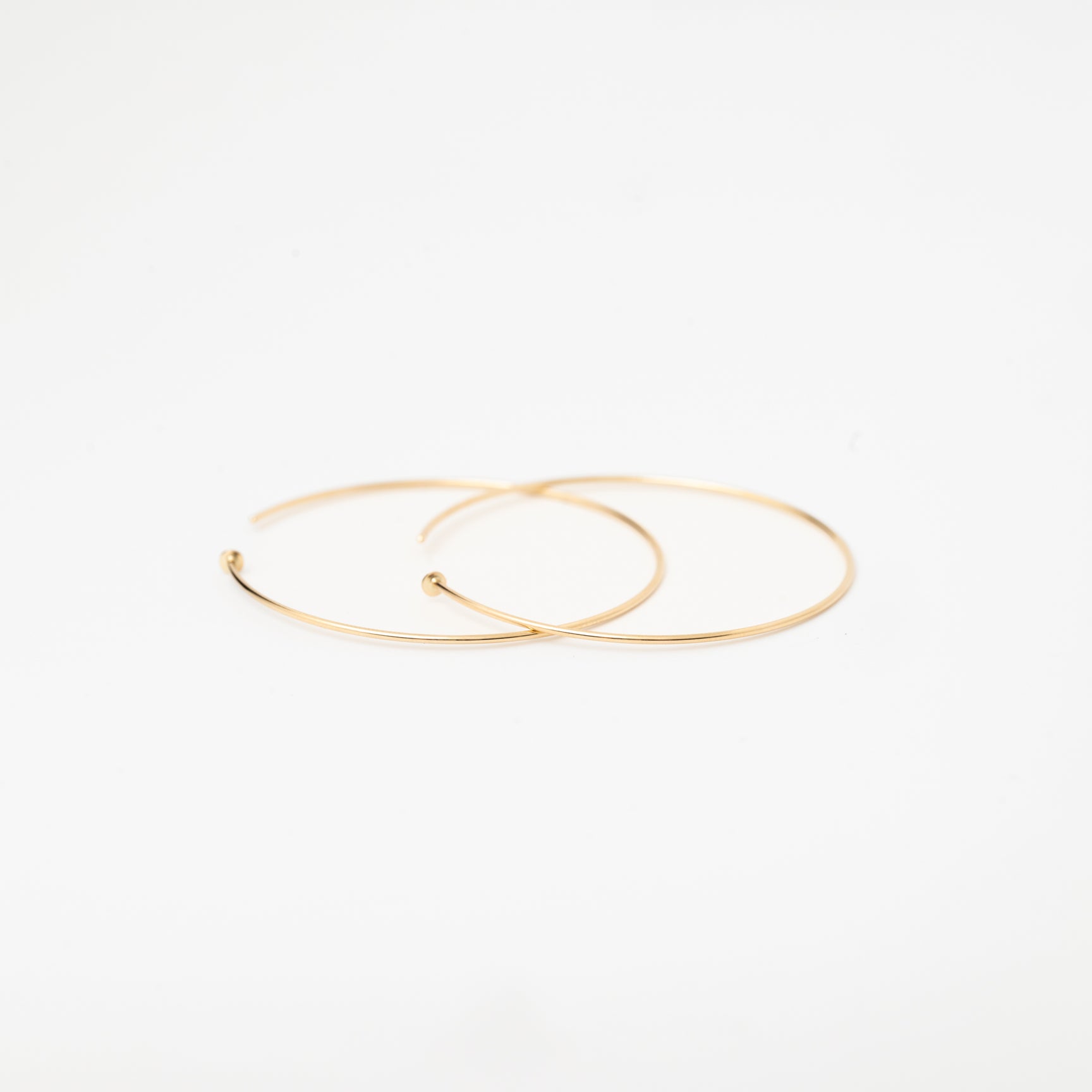 The Threader Hoops – Yearly Co.